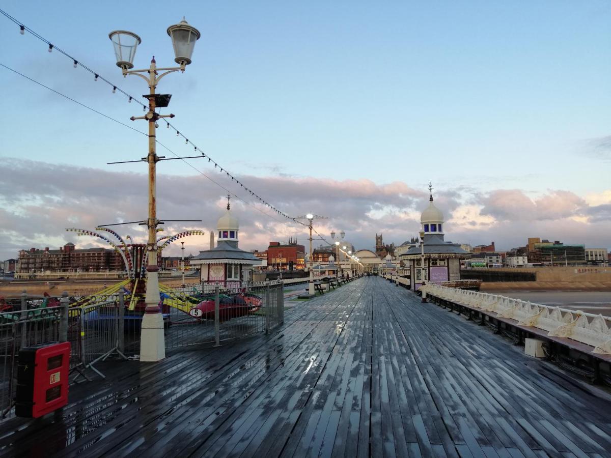 Empire Blackpool Apartments - Charles Street Esterno foto