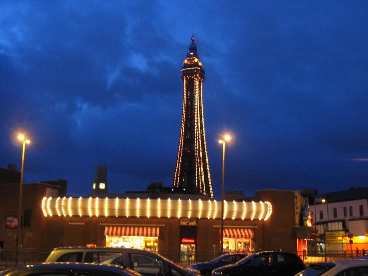 Empire Blackpool Apartments - Charles Street Esterno foto